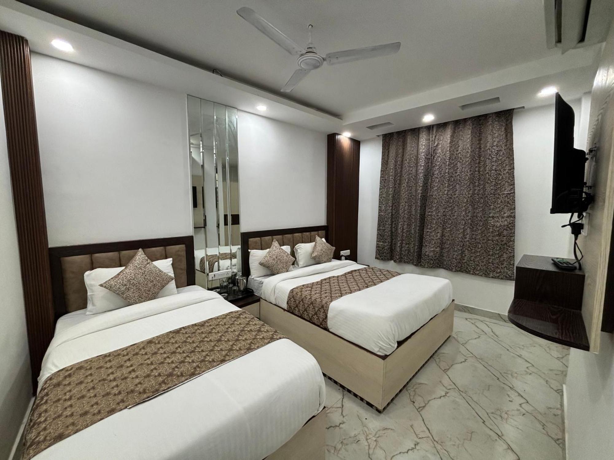 Cg Internationl By Sweet Guest House Ню Делхи Екстериор снимка