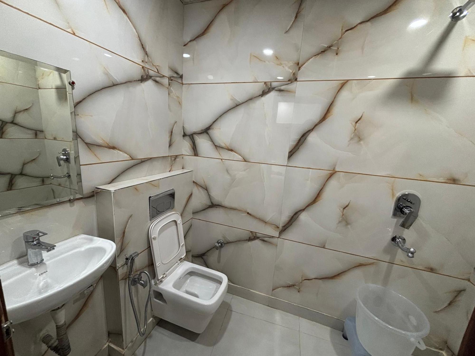 Cg Internationl By Sweet Guest House Ню Делхи Екстериор снимка