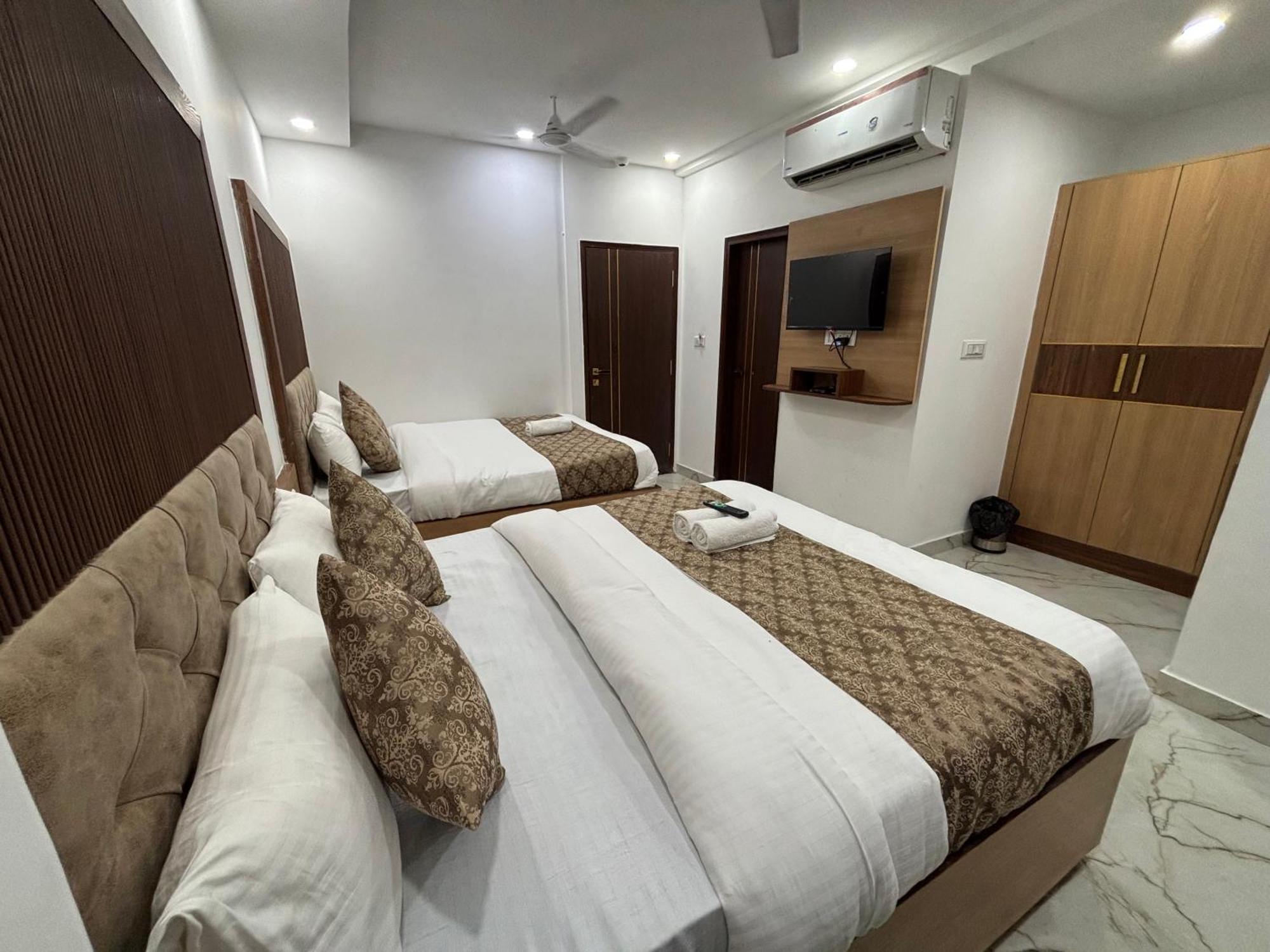 Cg Internationl By Sweet Guest House Ню Делхи Екстериор снимка